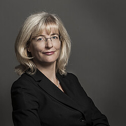Portrait von Heike Kiefner-Jesatko.