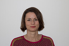 Prof. Dr. Melanie Kuhn