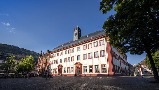 Universitätsplatz mit Alter Universität