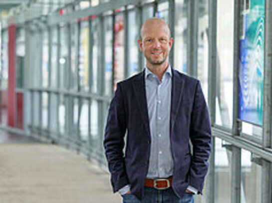 Porträtaufnahme von Dr. Martin Giese 
