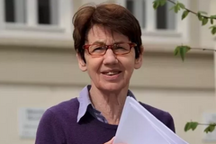 Porträt von Juliane Köster