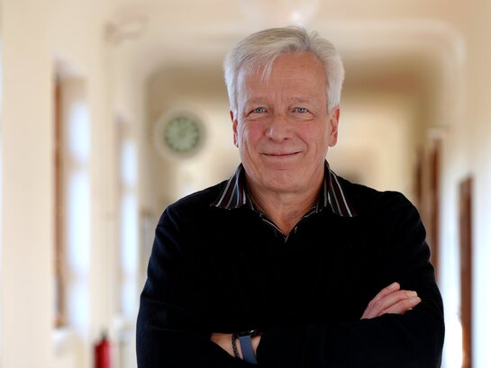 Das Foto zeigt Prof. Dr. Karl-Heinz Dammer