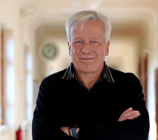 Das Foto zeigt Prof. Dr. Karl-Heinz Dammer