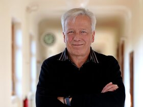Das Foto zeigt Prof. Dr. Karl-Heinz Dammer