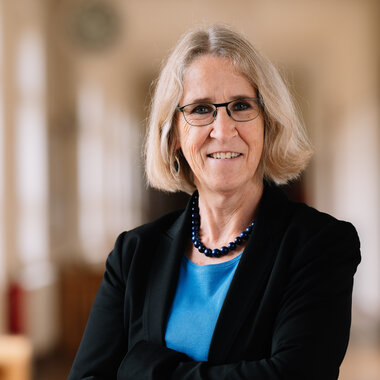 Porträt von Stephanie Wiese-Heß, Kanzlerin der Pädagogischen Hochschule Heidelberg