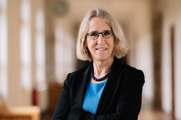 Porträt von Stephanie Wiese-Heß, Kanzlerin der Pädagogischen Hochschule Heidelberg