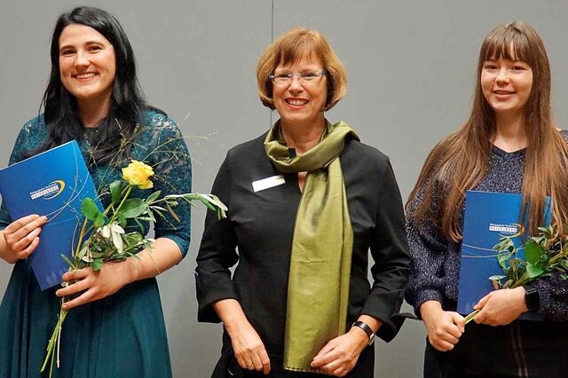 Gruppebild mit Janine Kreschel und Gina-Maria Trunte