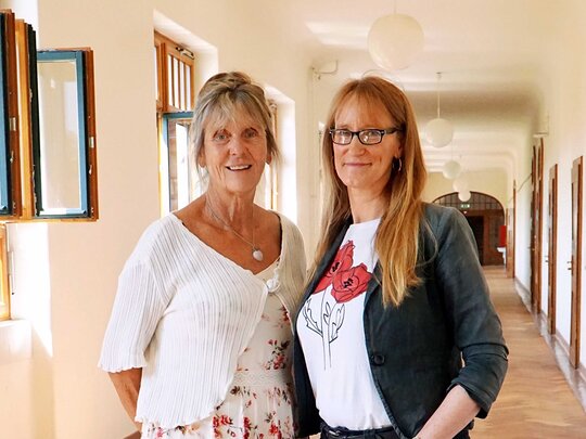 Porträt von Elke Stracke und Nicole Flindt