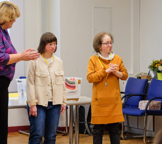 Zu sehen sind die Bildungsfachkräfte.