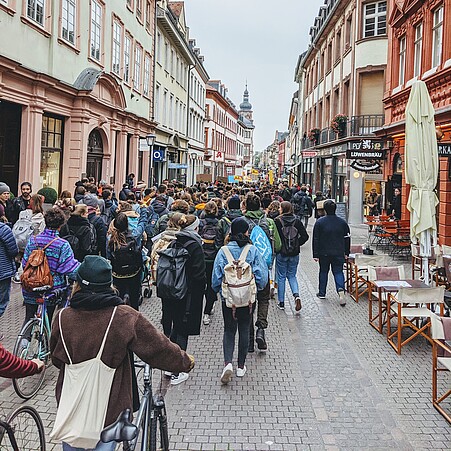 Das Bild zeigt die Demonstration in Heidelberg am 30.10.2019, organisiert von Studierenden der PH Heidelberg.