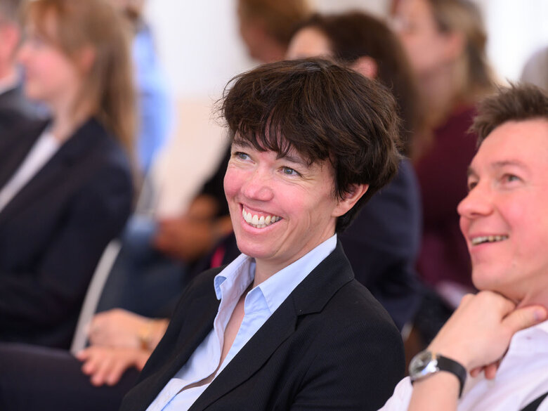 Prof. Dr. Claudia Hildebrandt im Publikum bei der Eröffnung des CZS KID in Berlin