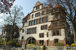 Ph Altbau von der Keplerstraße aus.