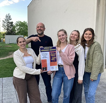 Das Team mit Johannes Herwig