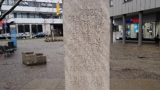 Foto vom Platz der Synagoge