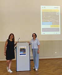 Anja Bast-Schneider und Henrike Schön beim Internationla Science Day 2024