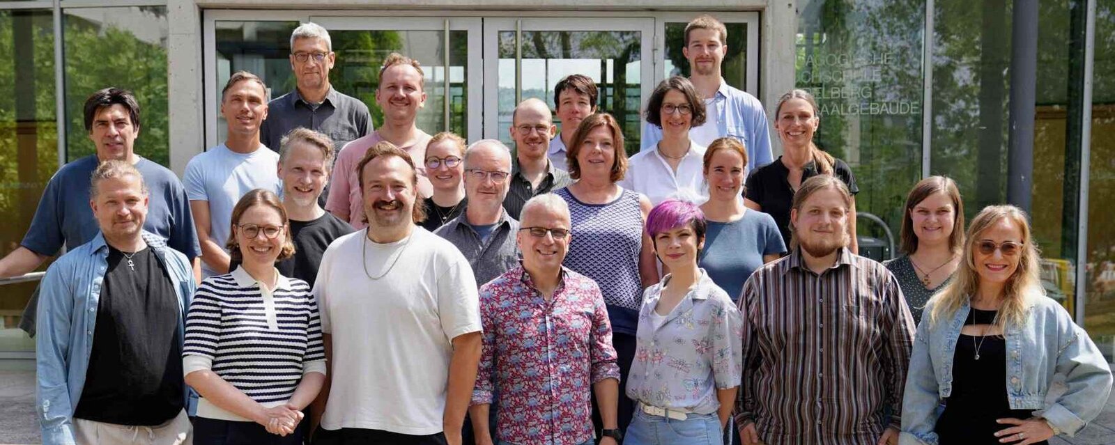 Zu sehen ist das Kollegium des Instituts Mathematik und Informatik.