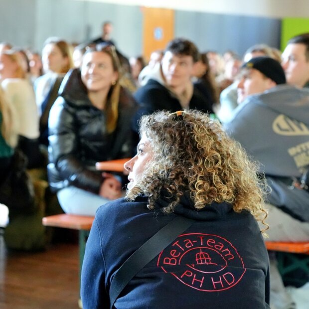 Studentin bei den Beratungstagen.