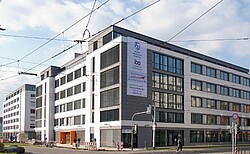 Gebäude der F+U Fachschule für Sozialwesen, Fachrichtung Sozialpädagogik, Schwerpunkt Jugend- und Heimerziehung am Standort Heidelberg.