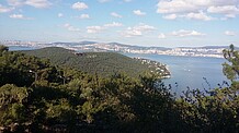 The photo shows a view of the Bosphorus. Copyright project ProMobiLGS