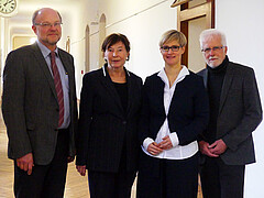 Vier Personen beim Auftakt der Stiftungsprofessur Taubblind.