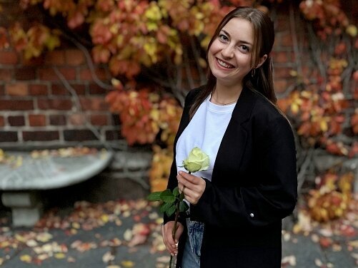 Porträt von Clara Reining, Preisträgerin des Annelie-Wellensiek-Preis 2025