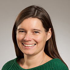 Dr. Inga Desch