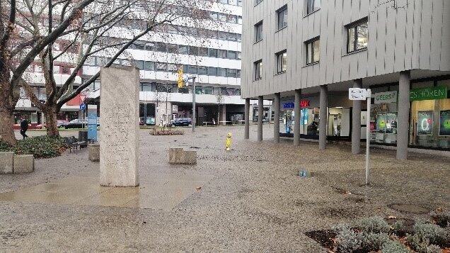 Foto vom Platz der Synagoge