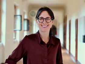 Porträtaufnahme von Amelie Fehmer 