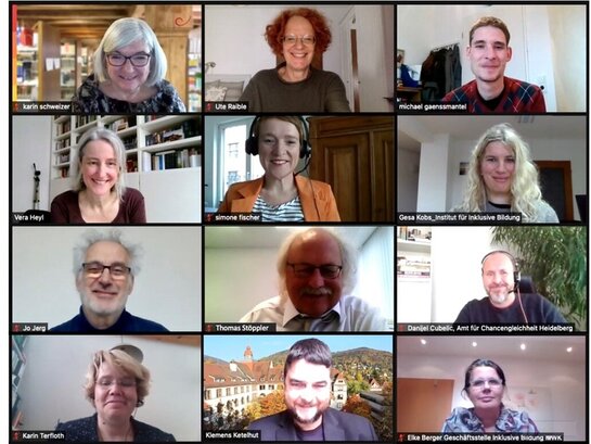 Das Bild zeigt kleine Kacheln mit den Mitgliedern des Beirates der AW-ZIB in einem Onlinemeeting.