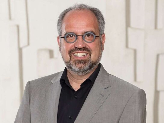 Porträt von Jörg-U. Keßler