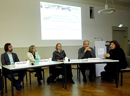 Diskussionsrunde, v. l. n. r.: Markus Bohn, Ulrike Süss, Prof. Dr. Anne Sliwka, Prof. Dr. Karl-Heinz Dammer, Prof. Dr. Havva Engin.