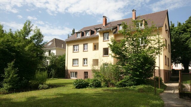 Die Rückansicht des Gebäudes "Quinkestraße".