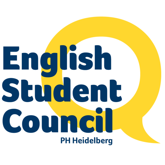 Eine gelb gerahmte Sprechblase bildet den Hintergrund für den dunkelblauen Schriftzug "English Student Council". In kleinerer Schrift steht darunter "PH Heidelberg".