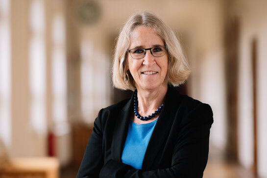 Porträt von Stephanie Wiese-Heß, Kanzlerin der Pädagogischen Hochschule Heidelberg