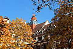 Das Bild zeigt den Altbau der Pädagogischen Hochschule Heidelberg.