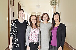 Gruppenbild von vier Frauen die das Programm PROTCT entwickelt haben.