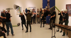  Performance im Musée d`Art Morderne et Contemporain.