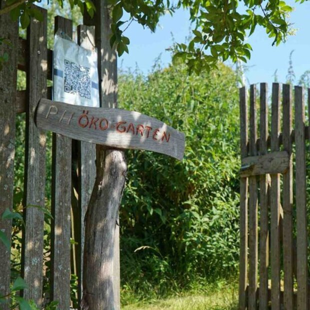 Tor zum Ökogarten