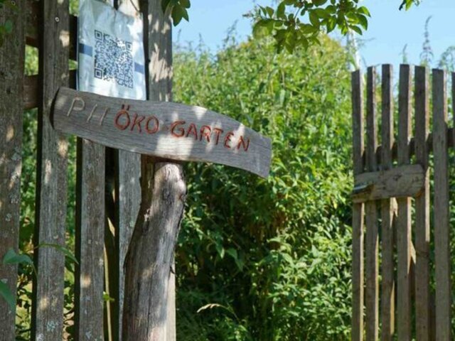 Tor zum Ökogarten