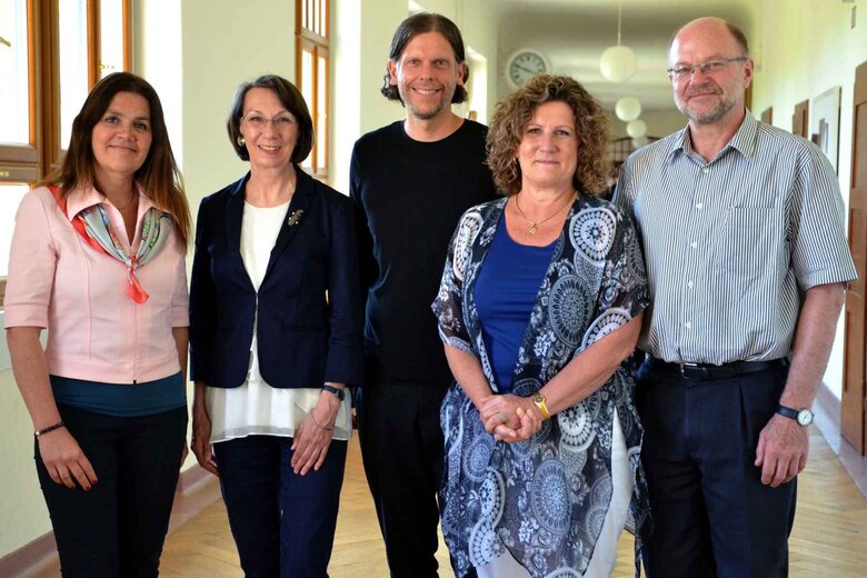 Gruppenbildung von Anja Bast-Schneider, Henrike Schön, Carsten Rohlfs, Patricia Neufeld und Hans-Werner Huneke.