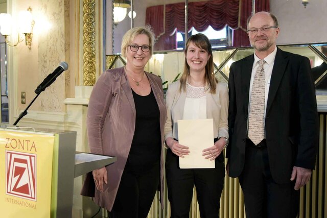 Gruppenbild mit Esther Alzate Romero