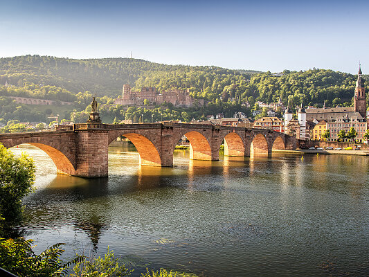 zu sehen ist die alte Brücke Heidelberg